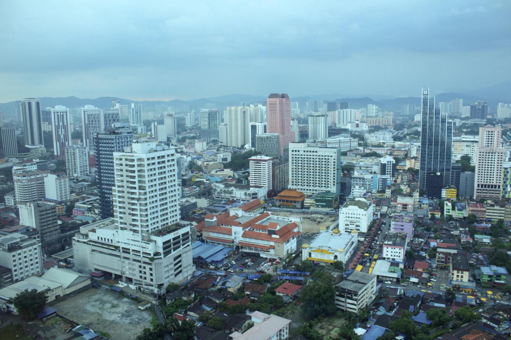The Luxe Suites Infinitum Klcc Kuala Lumpur Exterior foto