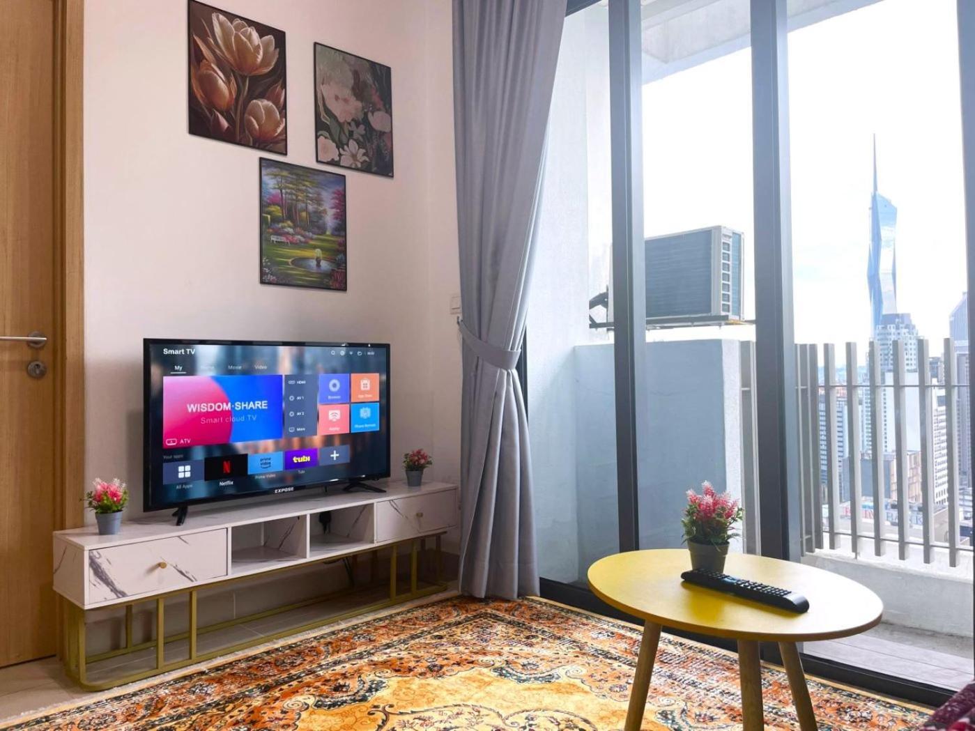 The Luxe Suites Infinitum Klcc Kuala Lumpur Exterior foto